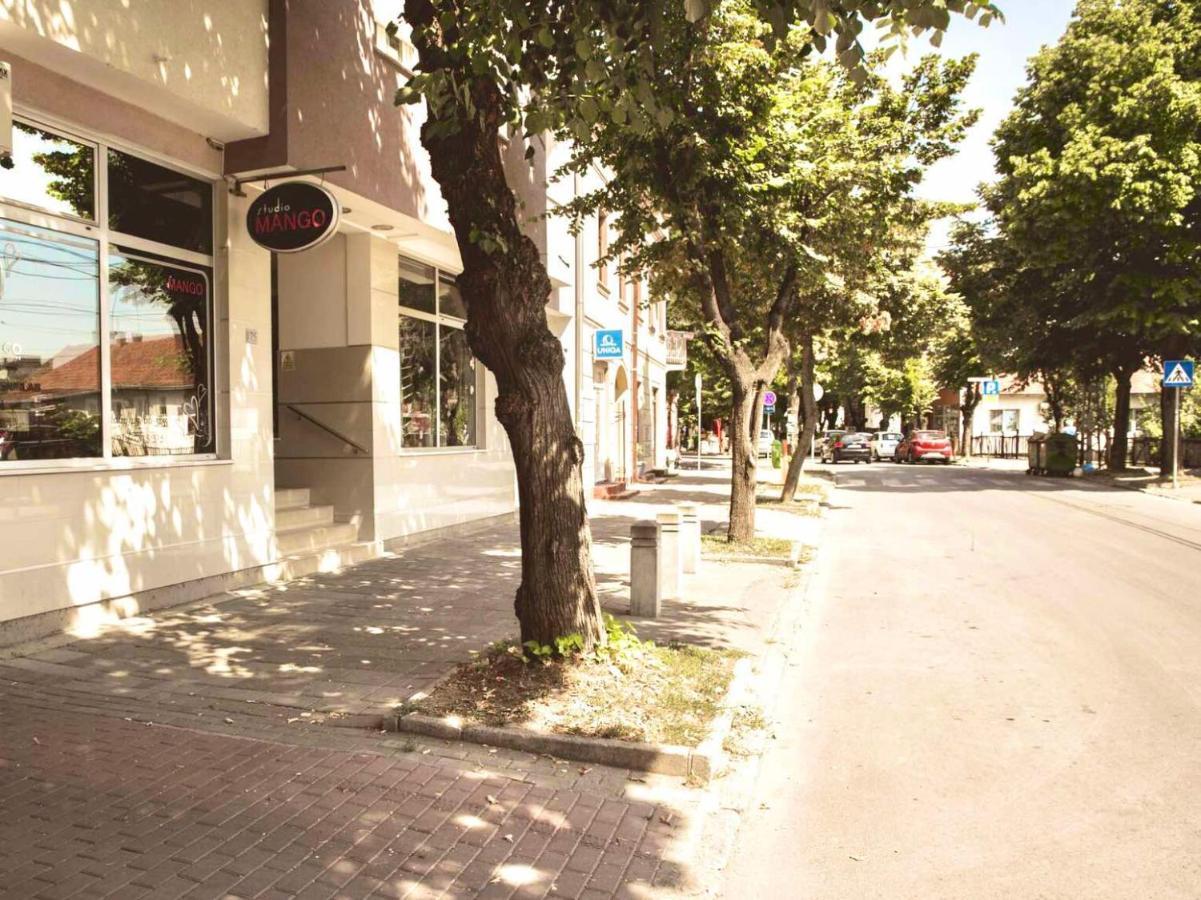 Studio5, Sa Parkingom, Centar Obrenovca Ομπρένοβατς Εξωτερικό φωτογραφία